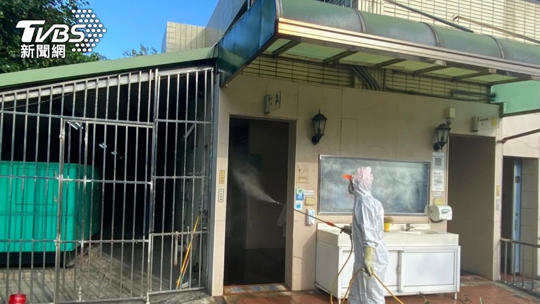 市府針對確診者足跡進行清消。(圖/高雄市政府提供)