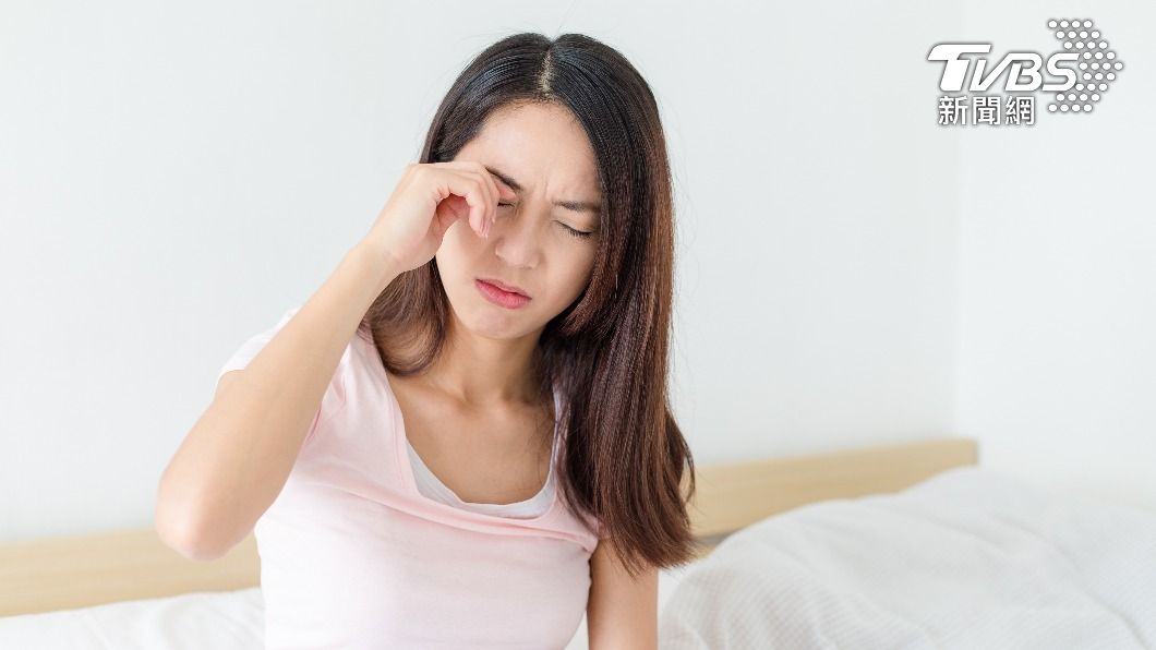 眼皮狂跳好或壞?吉凶時辰一次看 這時跳「發票爽中獎」
