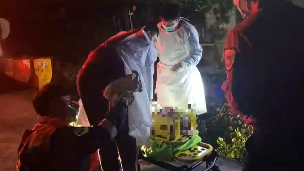 一夜兩起！台鐵內灣線撞路人命危　左營站又傳落軌意外