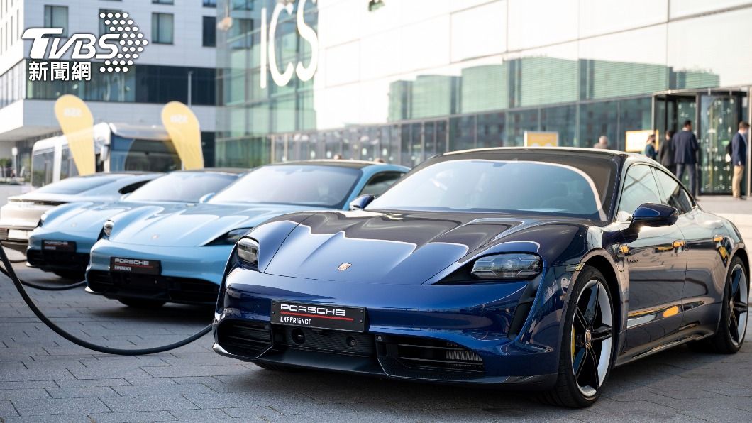 Porsche Taycan。(圖/達志影像美聯社)