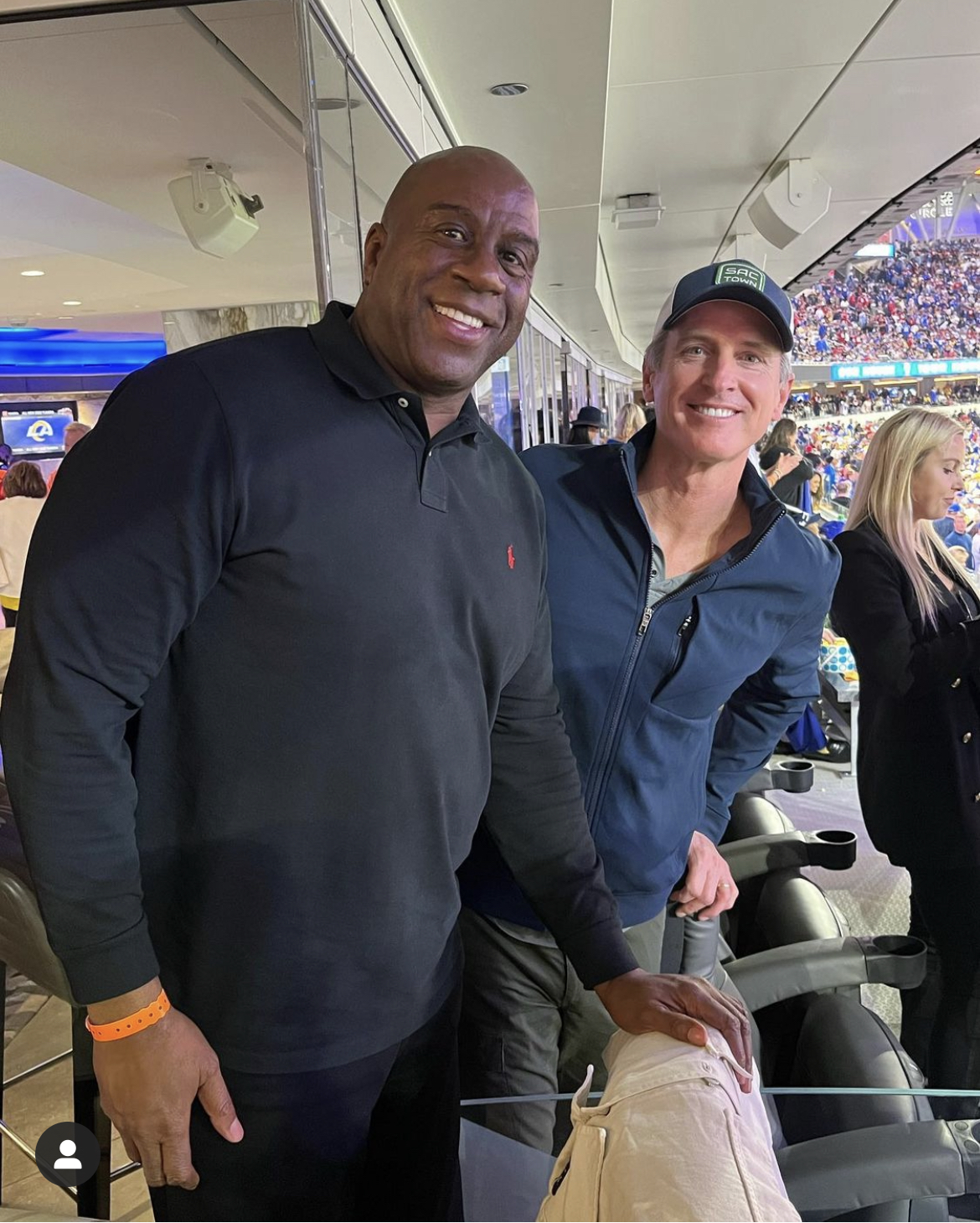 魔術強森與加州州長紐松。（圖／翻攝自Magic Johnson IG）