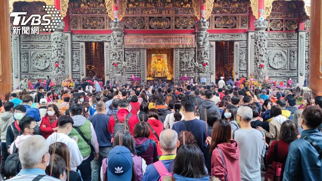 年後疫情大爆發?醫師揭關鍵:應注意「這2案」