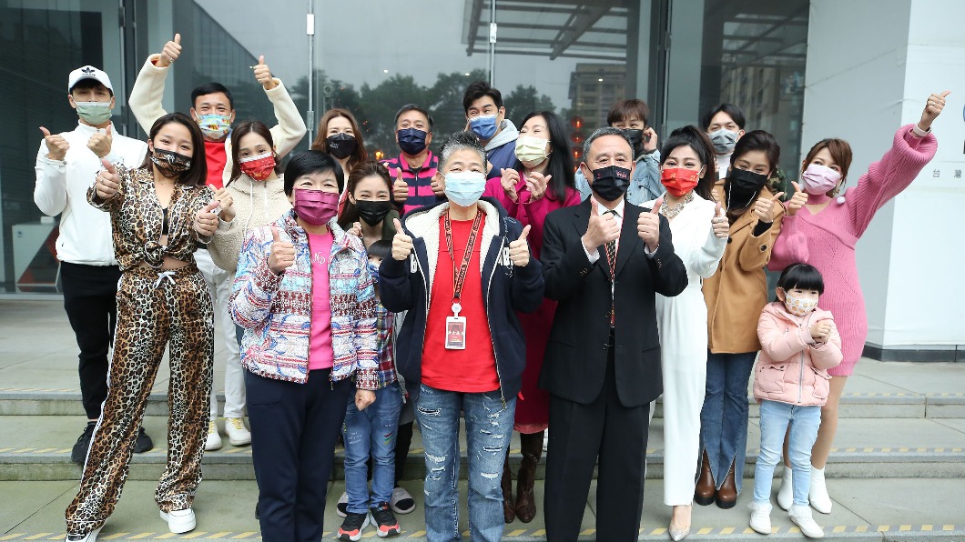 《黃金歲月》團隊今(7)日舉行開工團拜。(圖/民視提供)