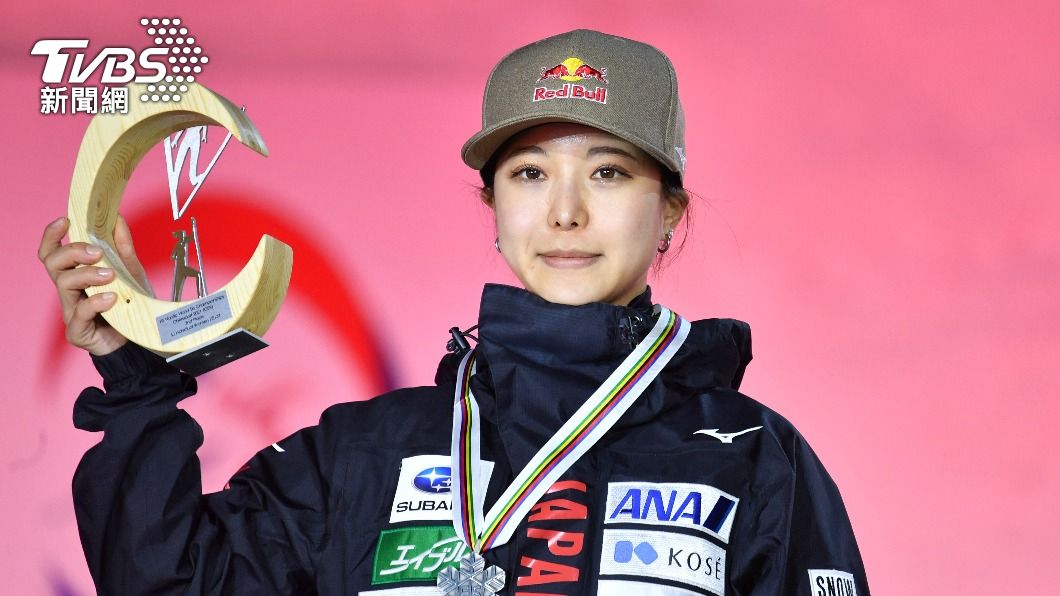 高梨沙羅表現亮眼,過去曾在許多賽事寫下好成績。(圖/達志影像美聯社)
