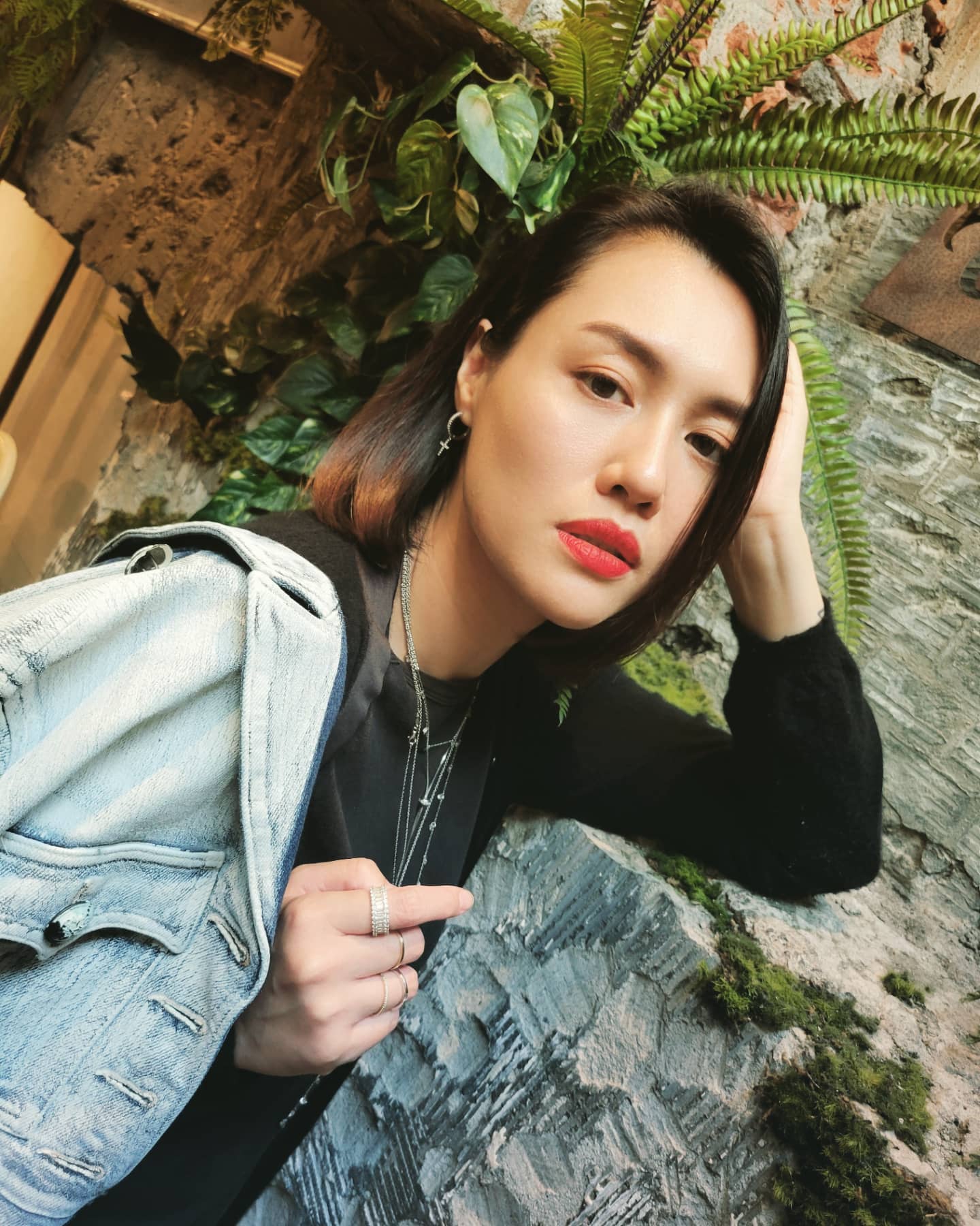 黃莉希望明金成的遺孀Patty能早日走出傷痛。黃莉。(圖/翻攝自黃莉臉書)