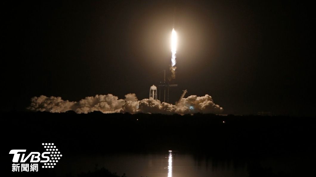 馬斯克慘虧 40顆SpaceX衛星遭太陽磁暴擊落