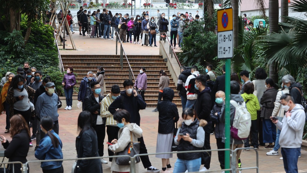 香港確診者以千為單位計算。(圖/香港01提供)