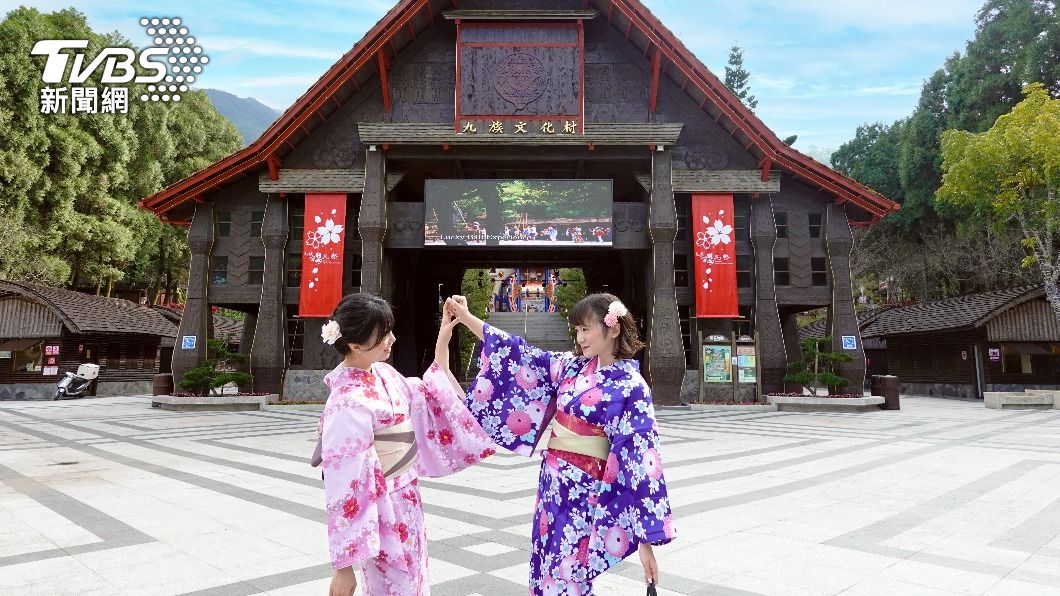 九族文化村今年首度上架KKday的野餐套餐也讓民眾賞櫻有了新選擇。(圖/KKday提供)