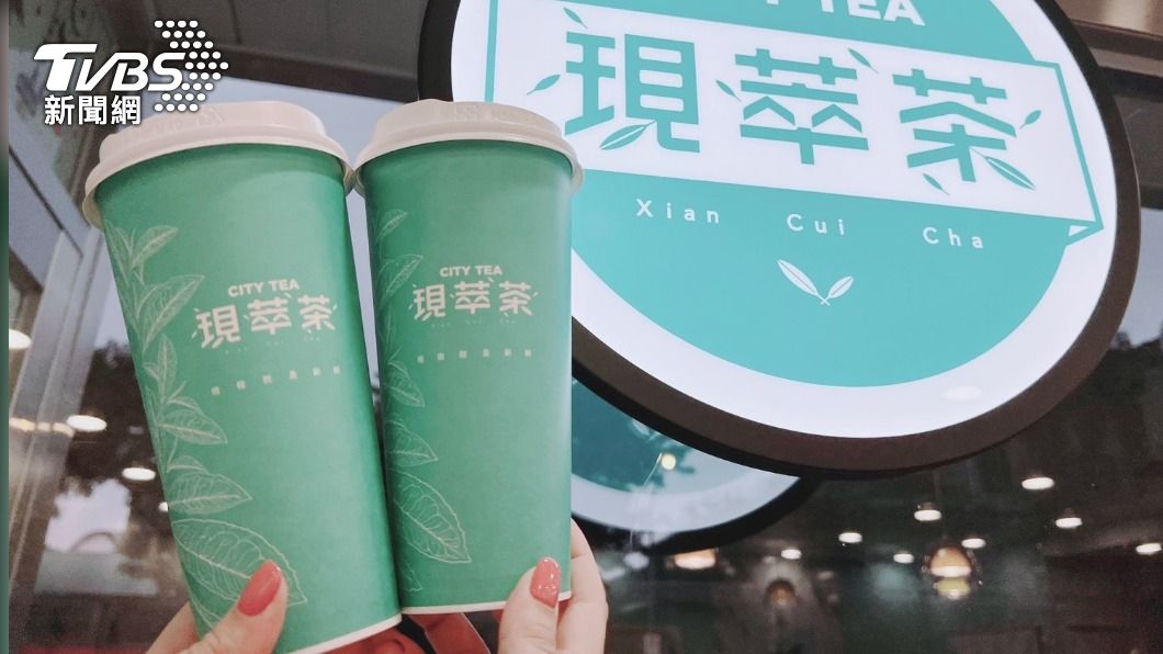 7-11推出指定飲品買一送一或第二杯半價。(圖/業者提供)