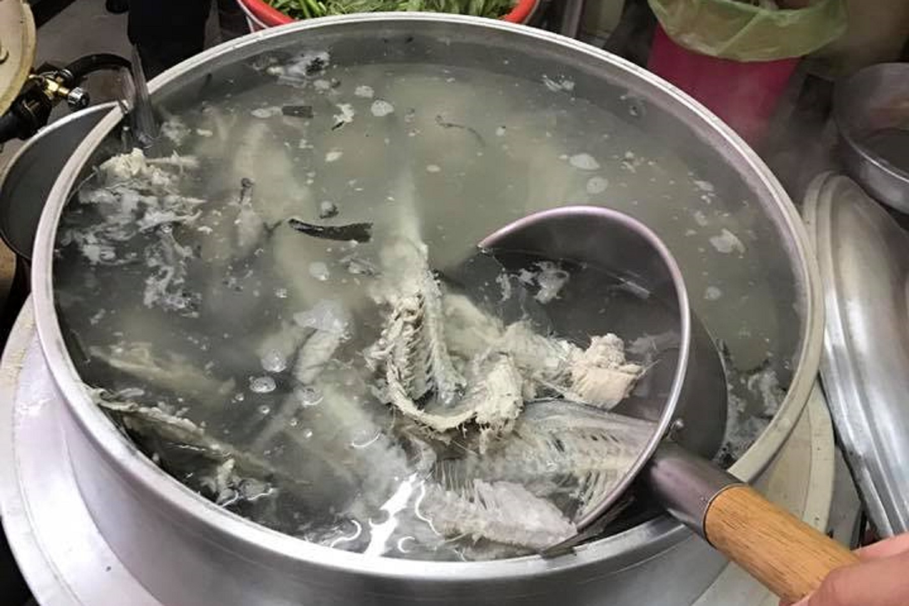 多好喝?染疫父子「居隔偷溜喝魚湯」 台南重罰各20萬