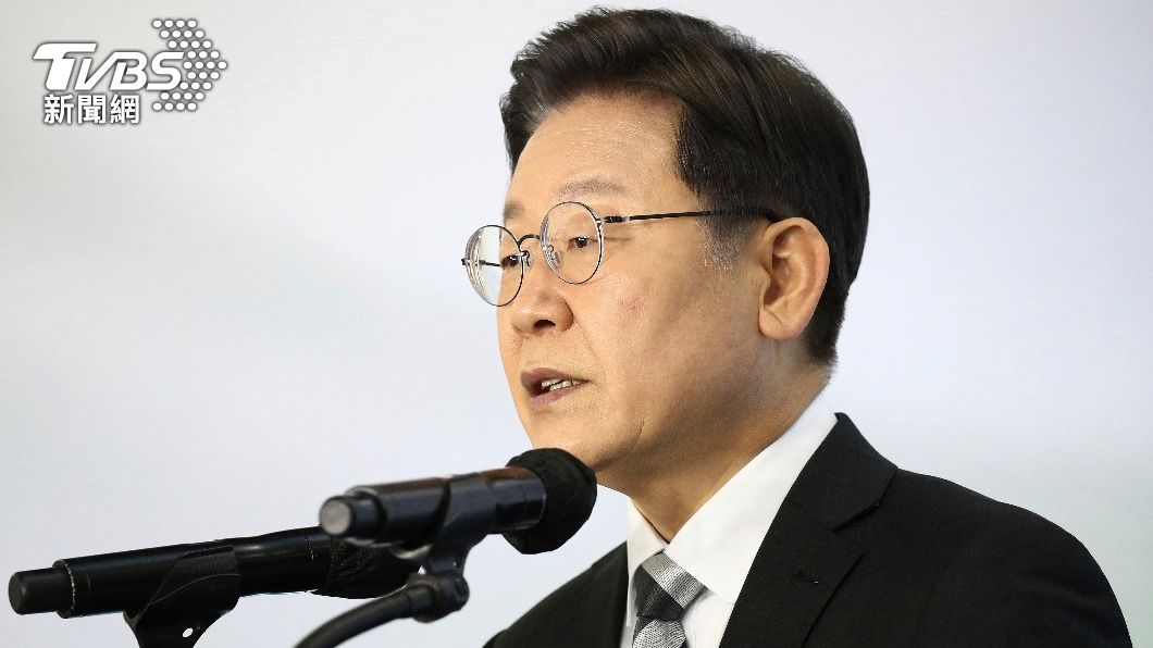 執政黨候選人李在明目前民調些微落後。(圖/達志影像美聯社)