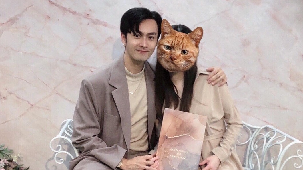 張雁名甜蜜摟著老婆。（圖／翻攝自張雁名臉書）