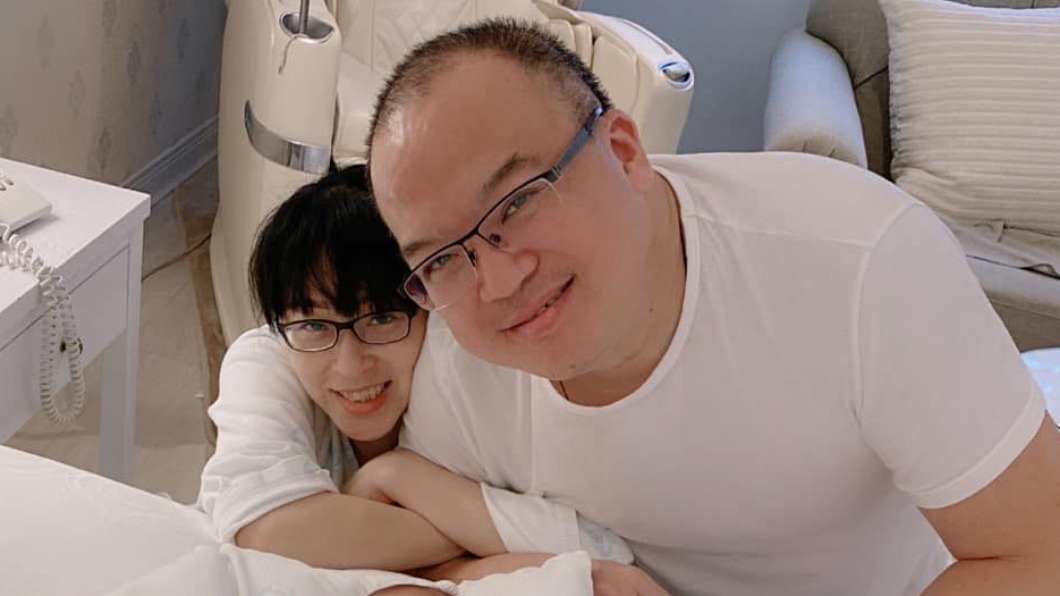 明金成和遺孀Patty。(圖/翻攝自明金成臉書)