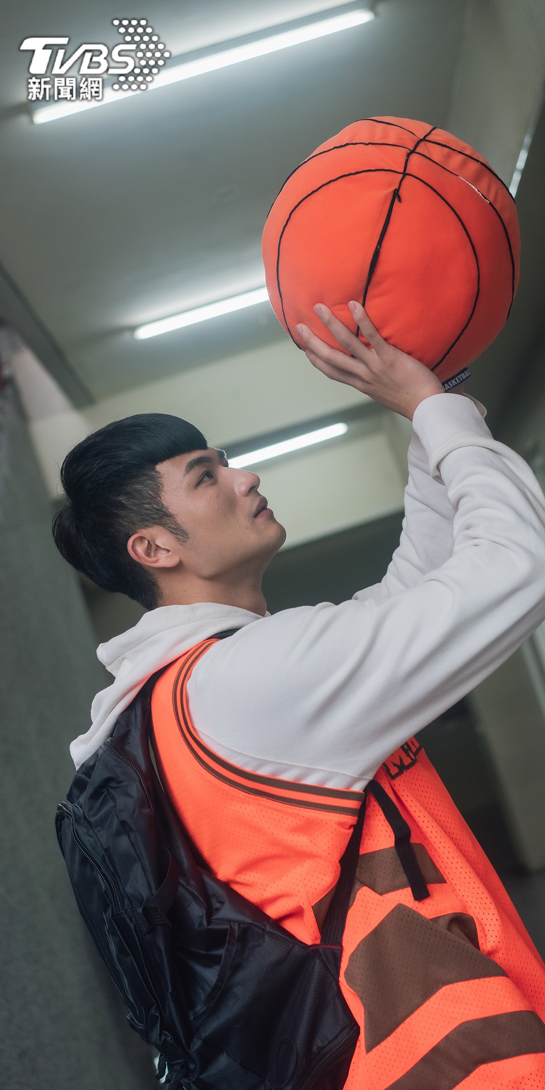王新凱曾是籃球校隊。(圖/TVBS)