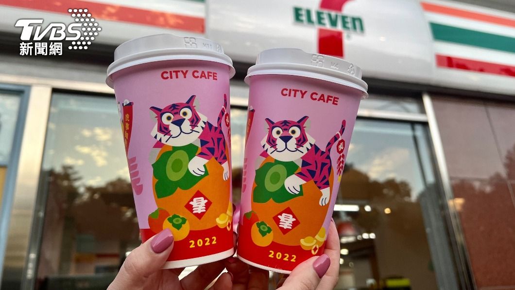 慶38女人節!小7「連4天」咖啡買1送1 OK第二杯半價