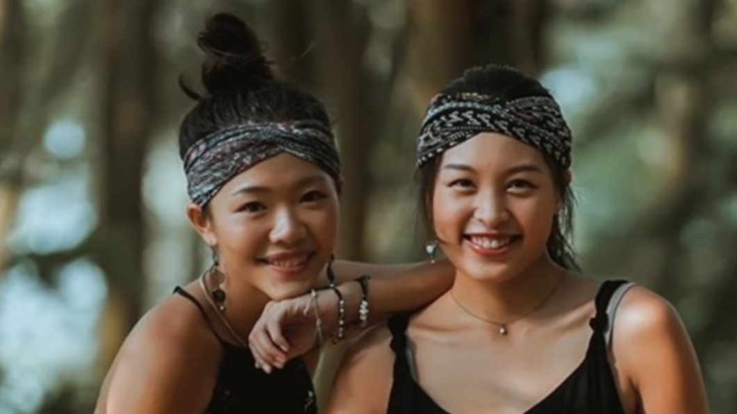 登山系YouTuber「Celine and Cynthia不只是旅行」。(圖/翻攝自Celine and Cynthia不只是旅行臉書)
