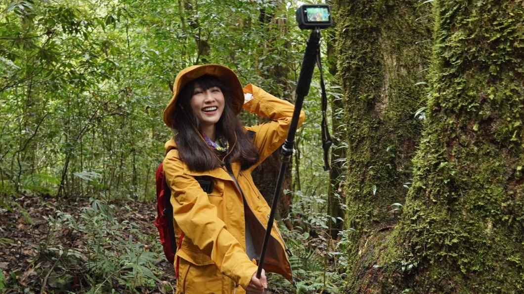 登山系YouTuber「丁小羽」。(圖/翻攝自丁小羽臉書)
