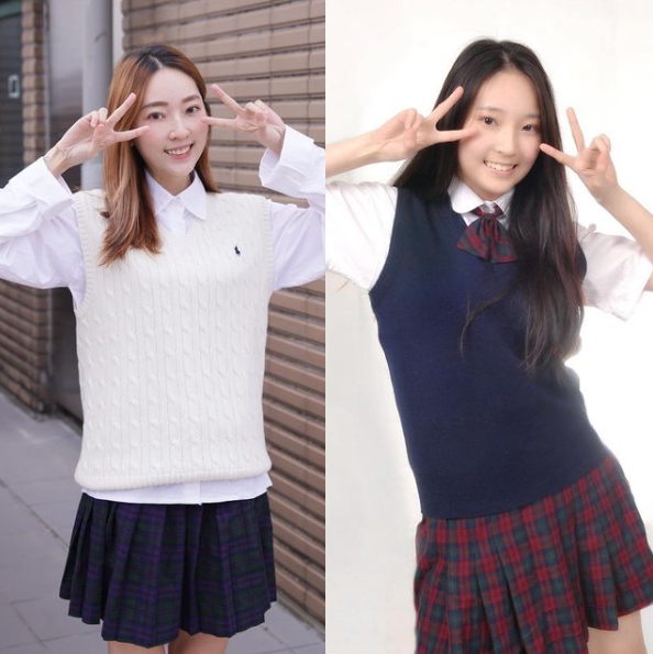 翁馨儀曬出10年前的高中制服嫩照。(圖/翻攝自翁馨儀 IG)