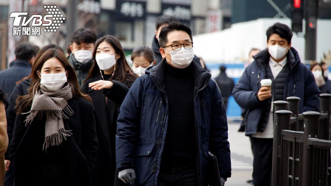 不追足跡了?韓國單日確診飆破10萬 宣布停用實聯制