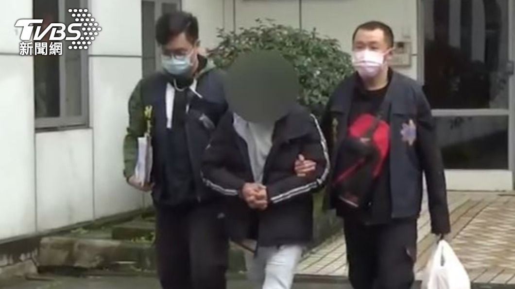 警方將人移送。(圖/TVBS)