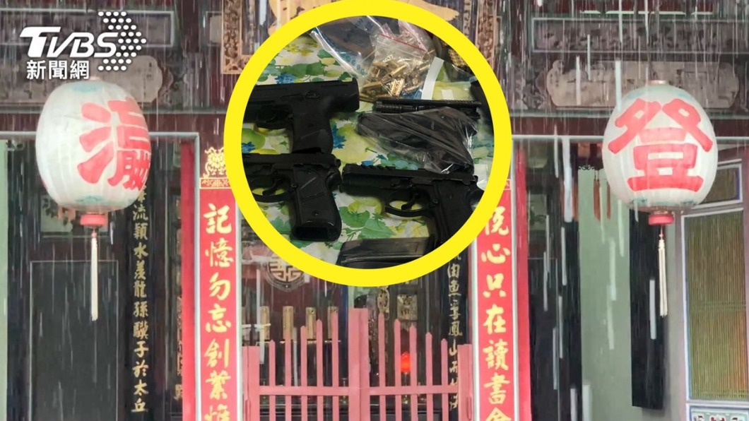 陳悅記祖宅旁違建成軍火庫。（圖／TVBS）