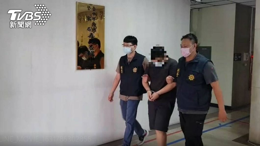 李男承租民宅種植大麻,還佯裝飲料店,遭警破獲。(圖/警方提供)