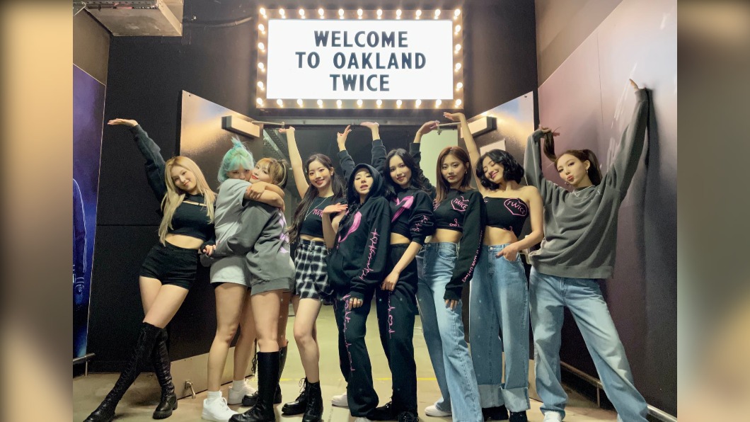 TWICE正在美國舉行巡演。(圖/翻攝自TWICE臉書)