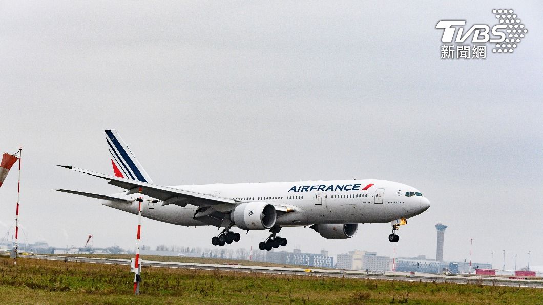 戰火一觸即發!多間航空停飛烏克蘭 空中走廊仍正常開放