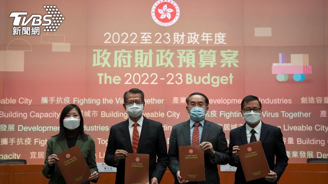 香港財政部今宣布編列540港幣用於抗疫。(圖/達志影像路透社)