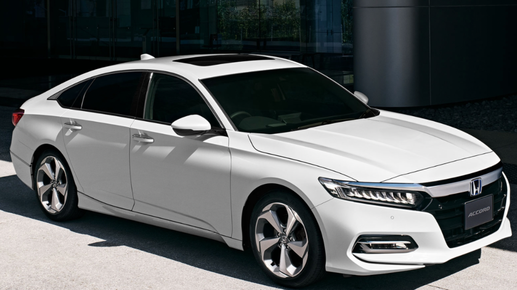 不只Honda，過去就曾有日本車廠在廣告元素中加入貓哏。（圖／翻攝自Honda Twitter）