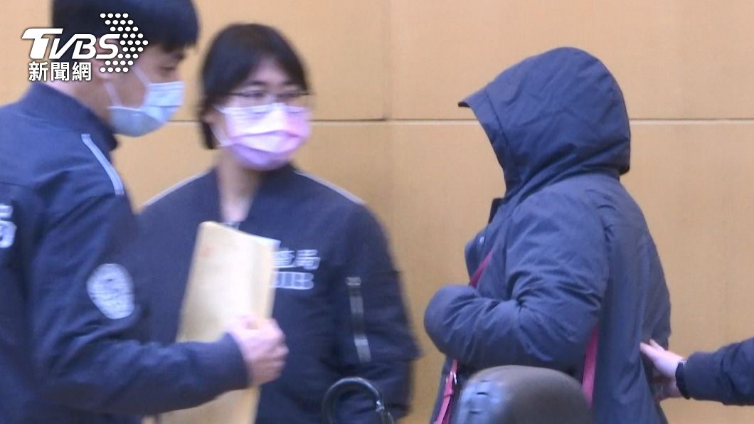 教授湯姓助理也被約談。（圖／TVBS）
