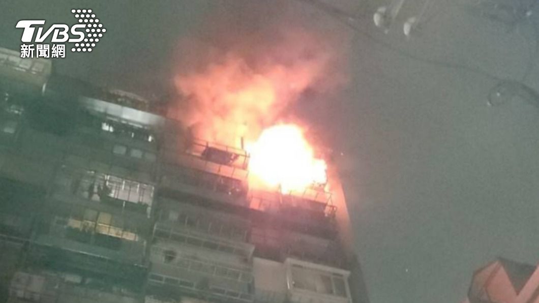 疑電暖爐起火!濃煙瀰漫少女不敢逃 躲浴室遭燒傷命危