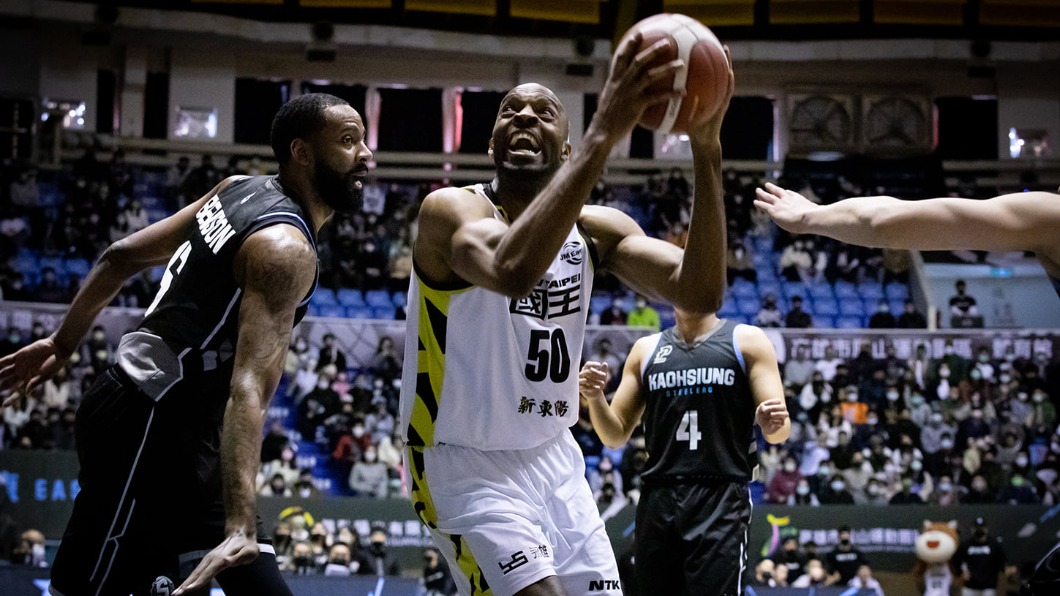 戴維斯是新北國王隊中呼聲較高的球員。（圖／翻攝自P.LEAGUE+臉書）