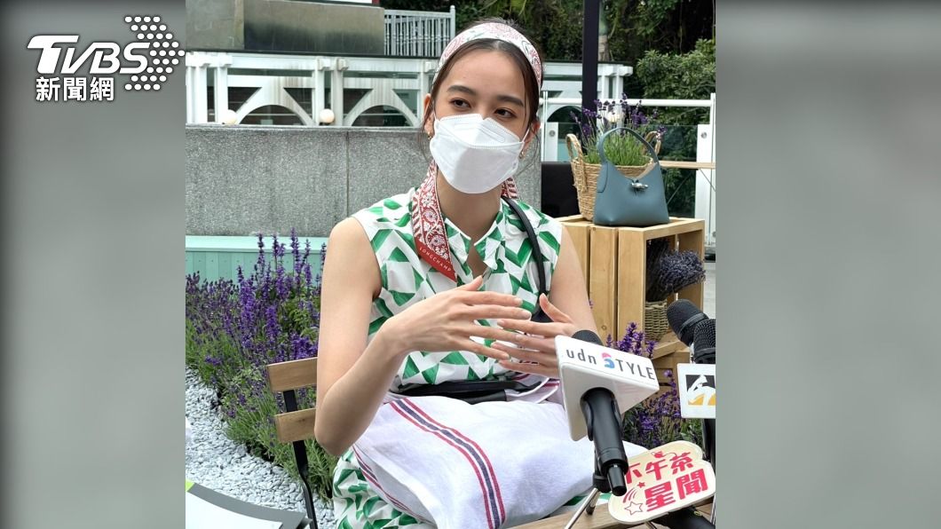 陳庭妮甜蜜的分享兩人婚禮進度。(圖/黃城碩攝)
