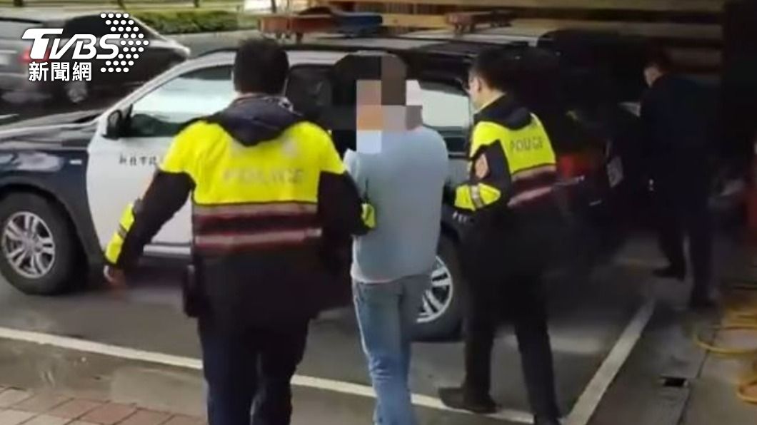 毒犯遭移送地檢署。（圖／TVBS）