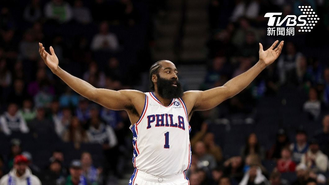 NBA哈登披76人戰袍首秀 飆準大三元率隊勝灰狼