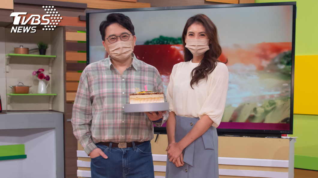 暖心名醫江坤俊將奔5慶生 直播曝未來動向 公開行程解答看診疑慮