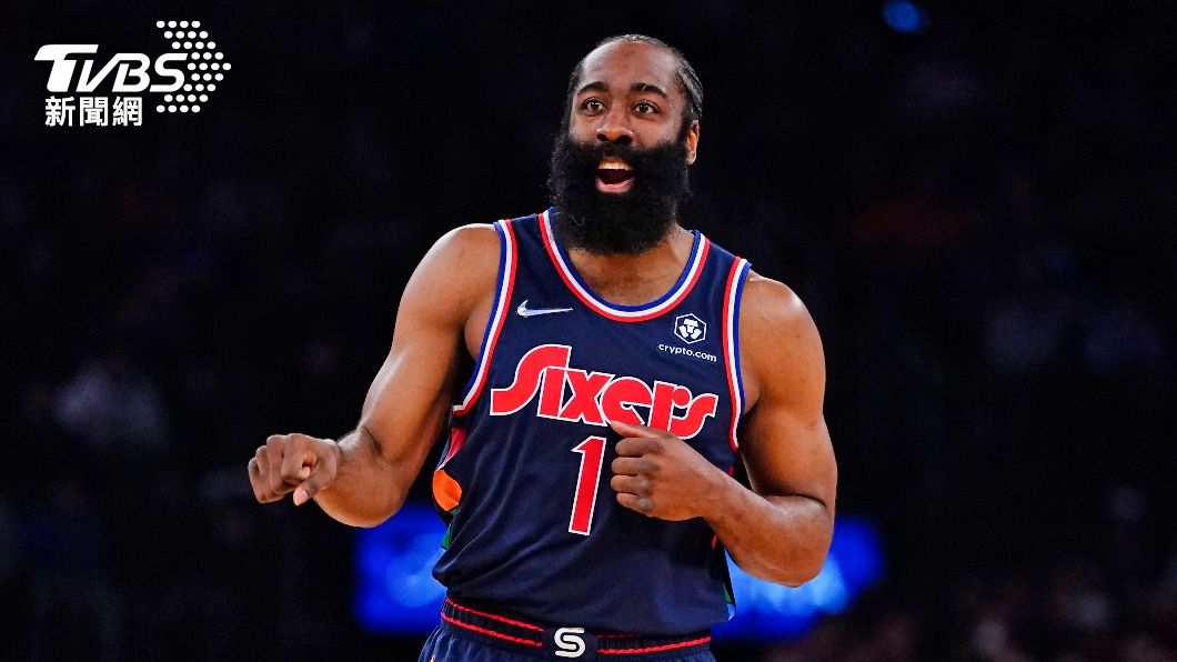 加盟76人後首次「大三元」!NBA哈登率隊痛宰尼克
