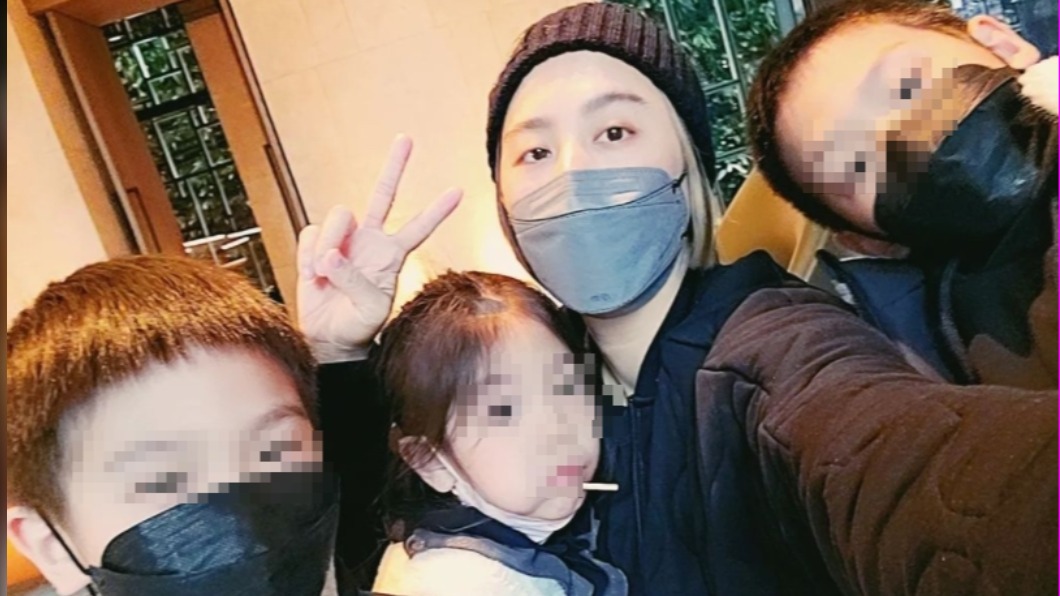 黃小柔4歲兒「單手伏地挺身」超Man! 網笑:海陸的