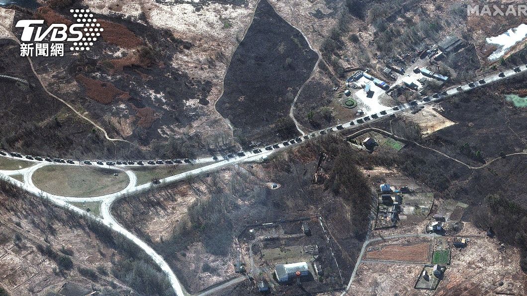 俄羅斯大軍逐漸進逼基輔。(圖/達志影像歐新社)