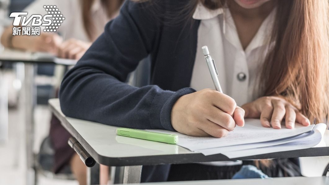 111學測五標出爐 滿級分789人、數A頂標10級分