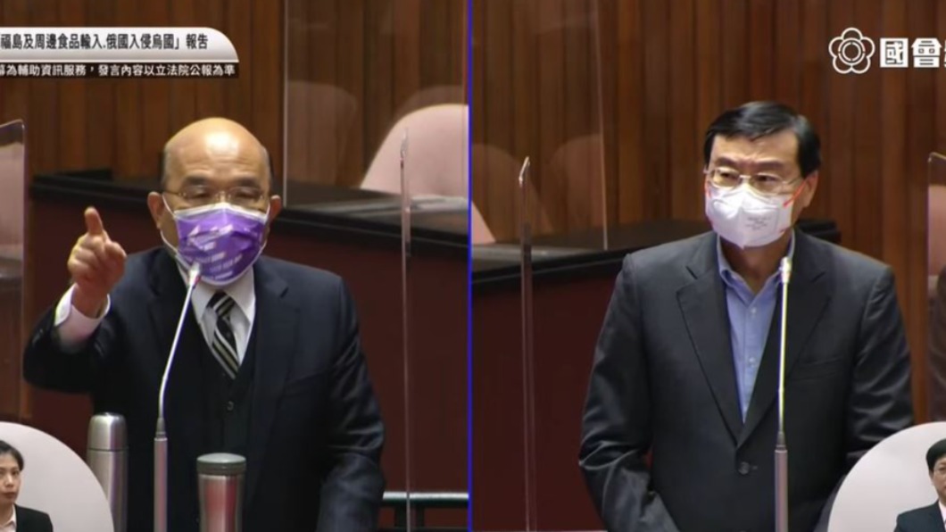 烏克蘭阿嬤拿木槍抗俄　蘇貞昌：剩一支掃帚也會對抗侵略