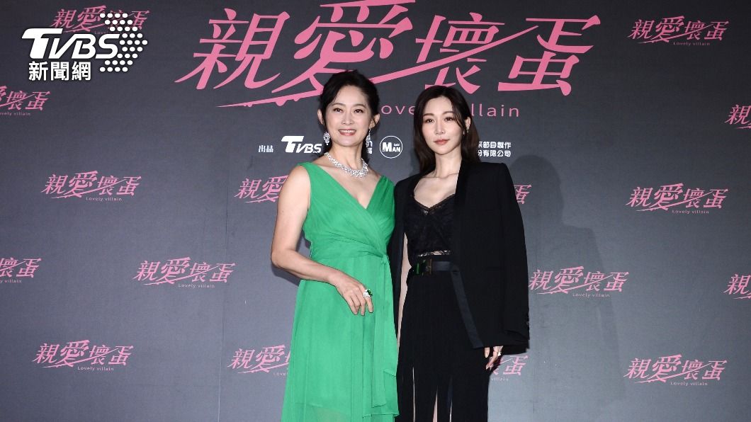 劉瑞琪(左)與曾莞婷(右)在劇中飾演母女。(圖/許方正攝)