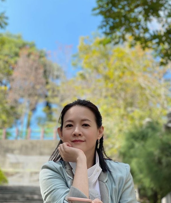 出道超過20年，身為「全方位藝人」的女星曾寶儀。（圖／翻攝自曾寶儀IG）