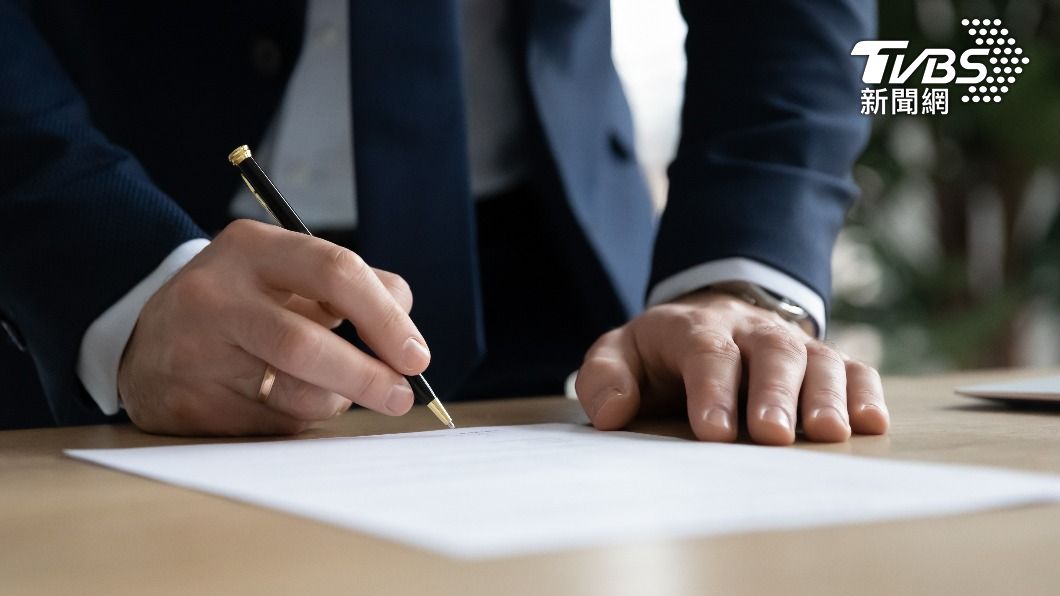 有網友說明沒有書面合約會較難處理。(示意圖/shutterstock達志影像)