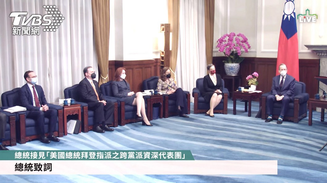 總統蔡英文今早在總統府接見美代表團。(圖/TVBS)