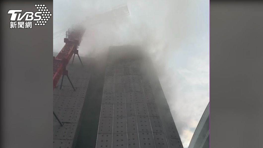 富邦「起家厝」失火！拆除重建突竄濃煙　影響延平高中