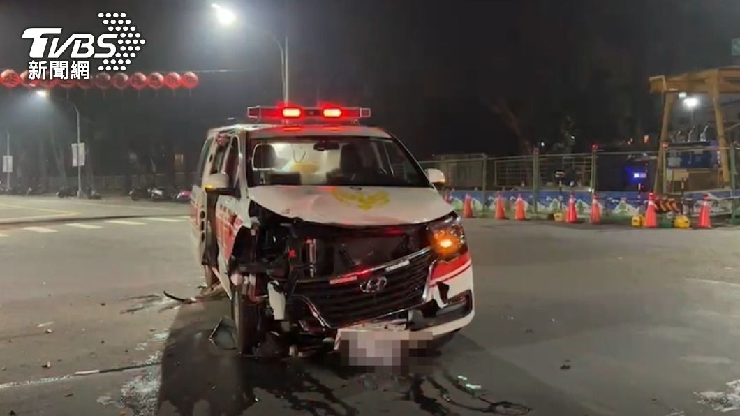 就差1百米!救護車急送心肌梗塞病患 醫院前撞百萬賓士