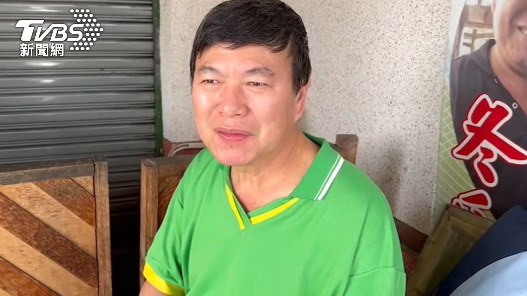 老闆在店門口卻不得其門而入。(圖/TVBS)