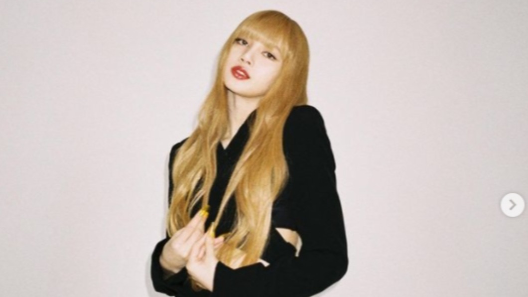 Lisa。(圖/翻攝自@lalalalisa_m IG )